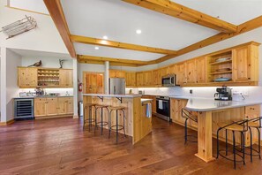 Private kitchen - True Ski-In/Out Luxury Chalet • Hot Tub • Sauna (Big White)