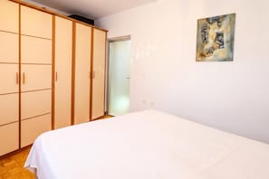 Honeymoon Townhome, 2 Bedrooms, Microwave (Casa Terrazza In Historic Koper) | 2 bedrooms - Casa Terrazza In Historic Koper (Koper)
