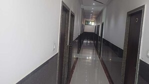 Ảnh chưa phân loại, 2 trong số 82 ảnh, nút