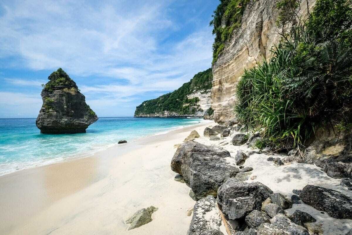 Privat strand og hvit sand