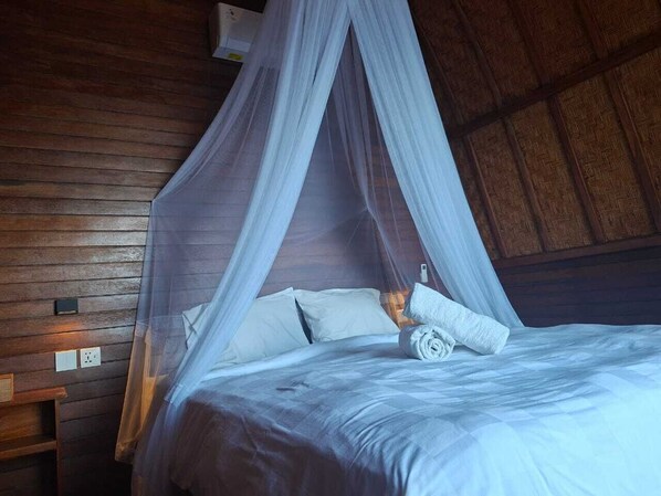 Double Room, Sea View | Minibar, WiFi (free) - Suwehan Rey Cliff House (Penida Island)