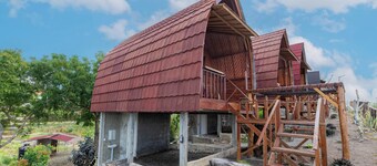 Suwehan Rey Cliff House