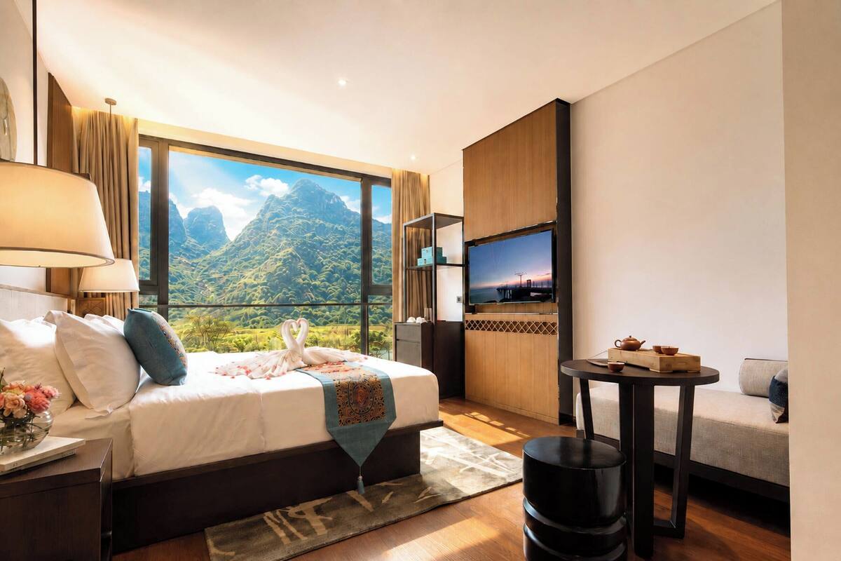 Classic Double Room, Hill View | Premium bedding, down comforters, memory foam beds