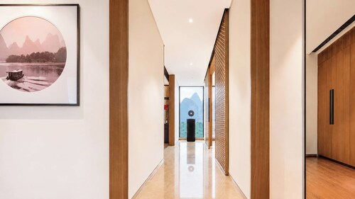 The Blossom Dreamscape Boutique Hotel - Yulong River Branch - Free Buffet Breakfast & Laundry Facilities & Tailor Made Tours 