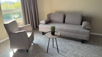 Suite | In-room safe, WiFi (free)