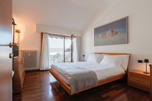 Room - Comosette - Outdoor Dining/Outdoor Relax/Central  (Como)