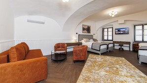 Superior-Dreibettzimmer, Stadtblick | Innenbereich