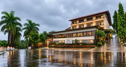 Shanti Sarovar Resort