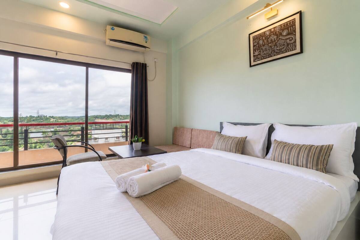 WARLI HILL VIEW CHALET