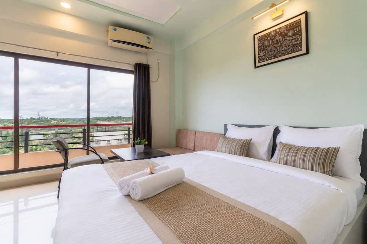 WARLI HILL VIEW CHALET