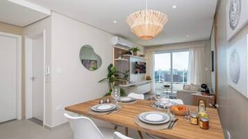 Appartement, balcon | Restauration