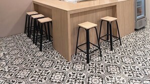 Bar (on property) - Via Si Phraya (Bangkok)
