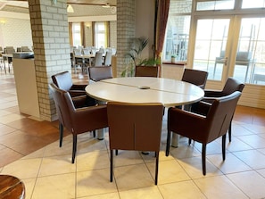 Tempat makan
