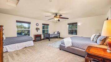 4 bedrooms, WiFi, bed sheets