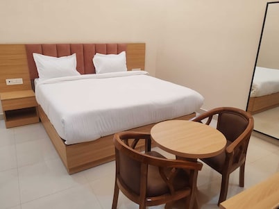 Laxmi Seva Sadan Laxmi Hotel