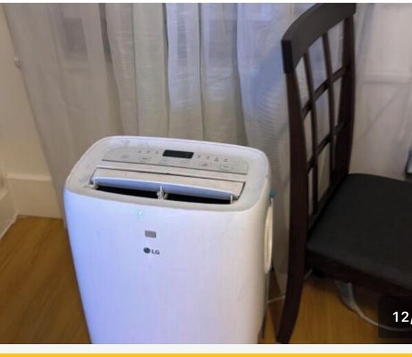 Miscellaneous - Perfect 1-bedroom apartment with AC in delightful Los Angeles (Los Angeles)