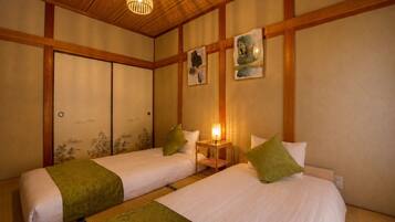 Family Villa, Balcony, Partial Ocean View | Blackout drapes, iron/ironing board, WiFi (free), bed sheets