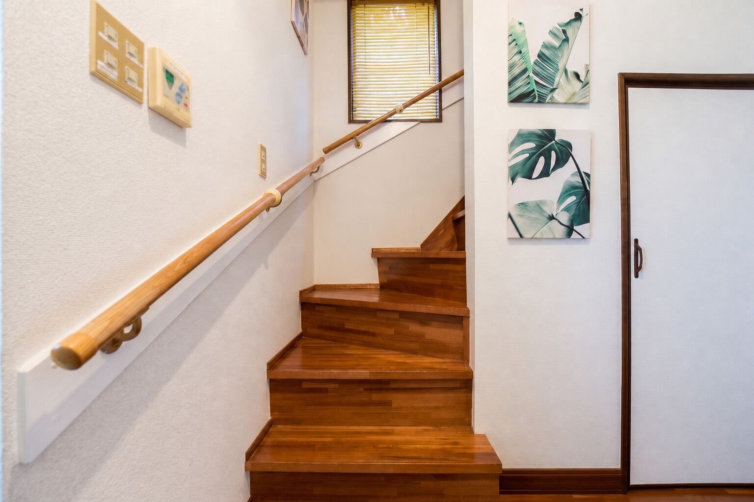 Villa familiar, balcón, vista parcial al océano | Cortinas blackout, tabla de planchar con plancha y wifi gratis 