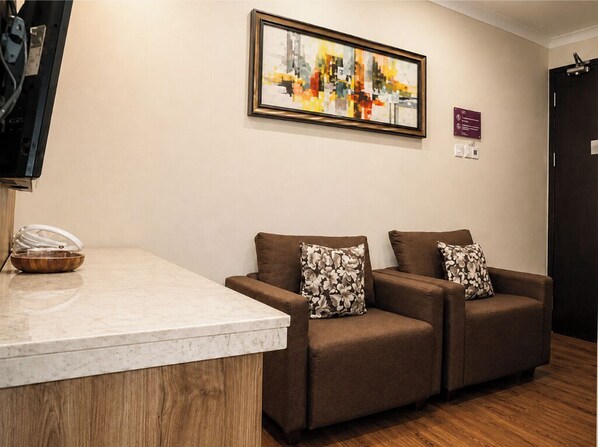 Pavilion Gracia 3 Bed Room | Living area