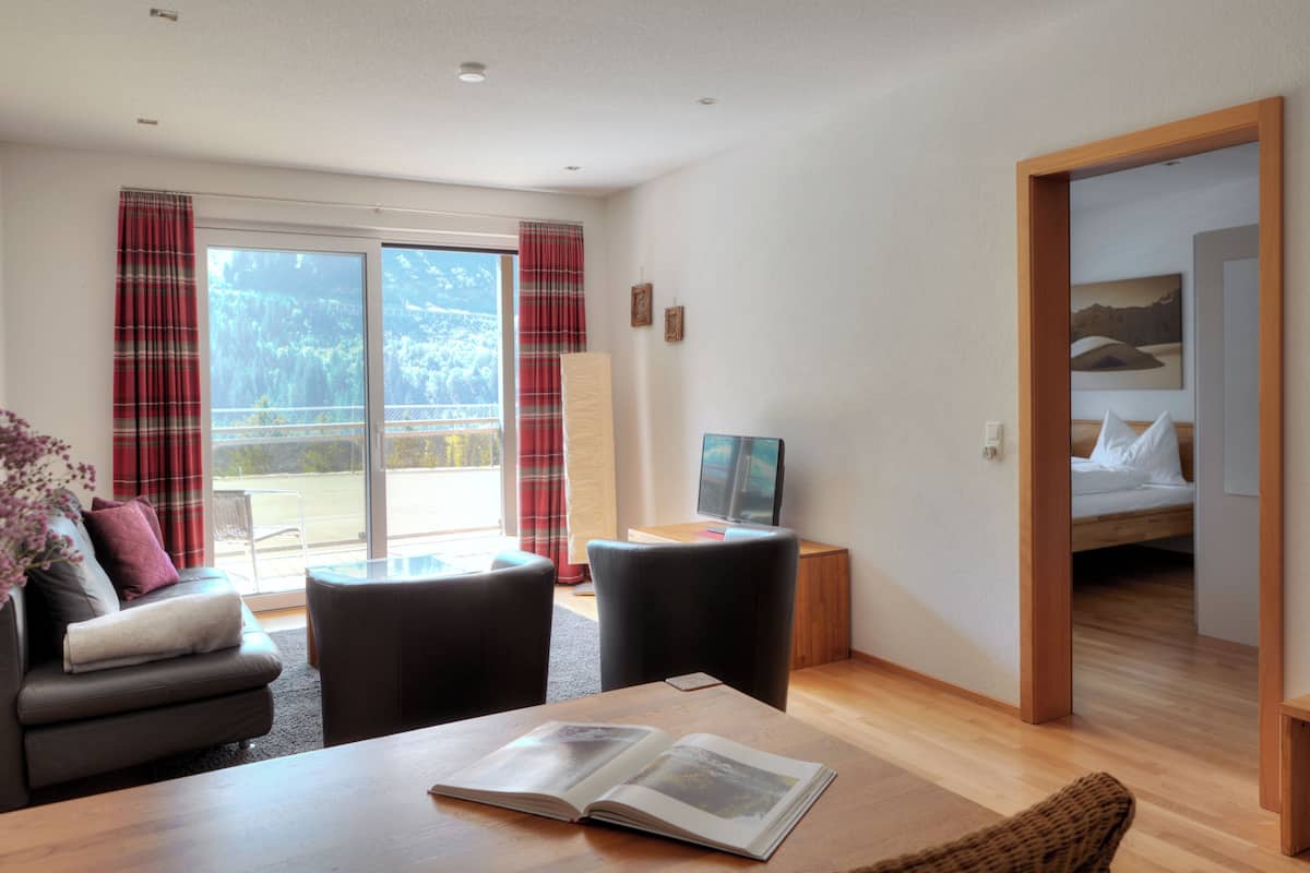 Condo, Mountain View | Living area