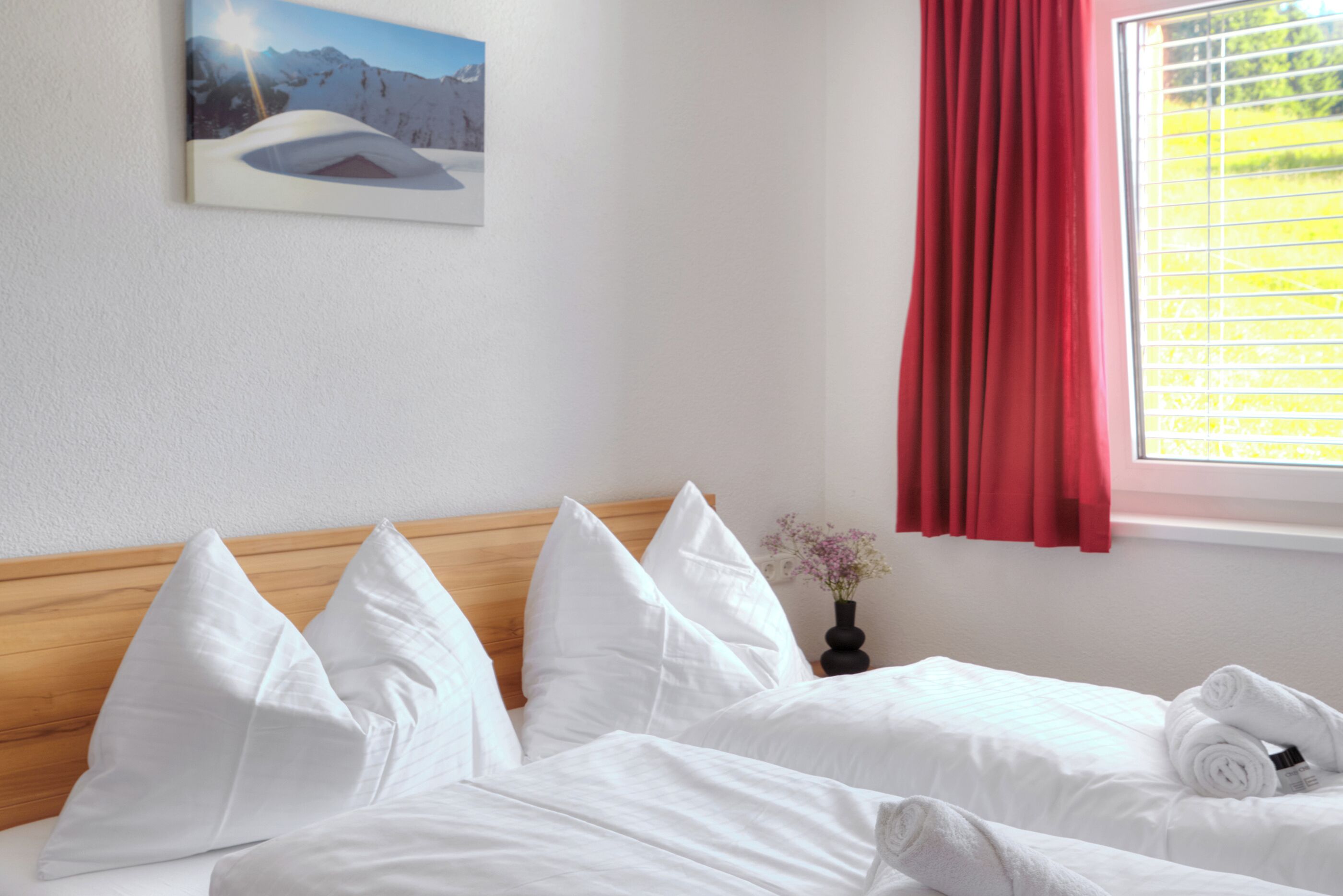 Condo | Soundproofing, iron/ironing board, WiFi (free)