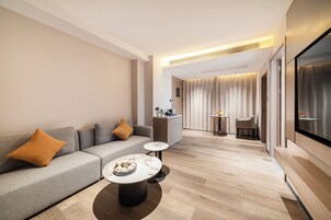 Suite superior | Escritorio, espacio para trabajar con un portátil, wifi gratis