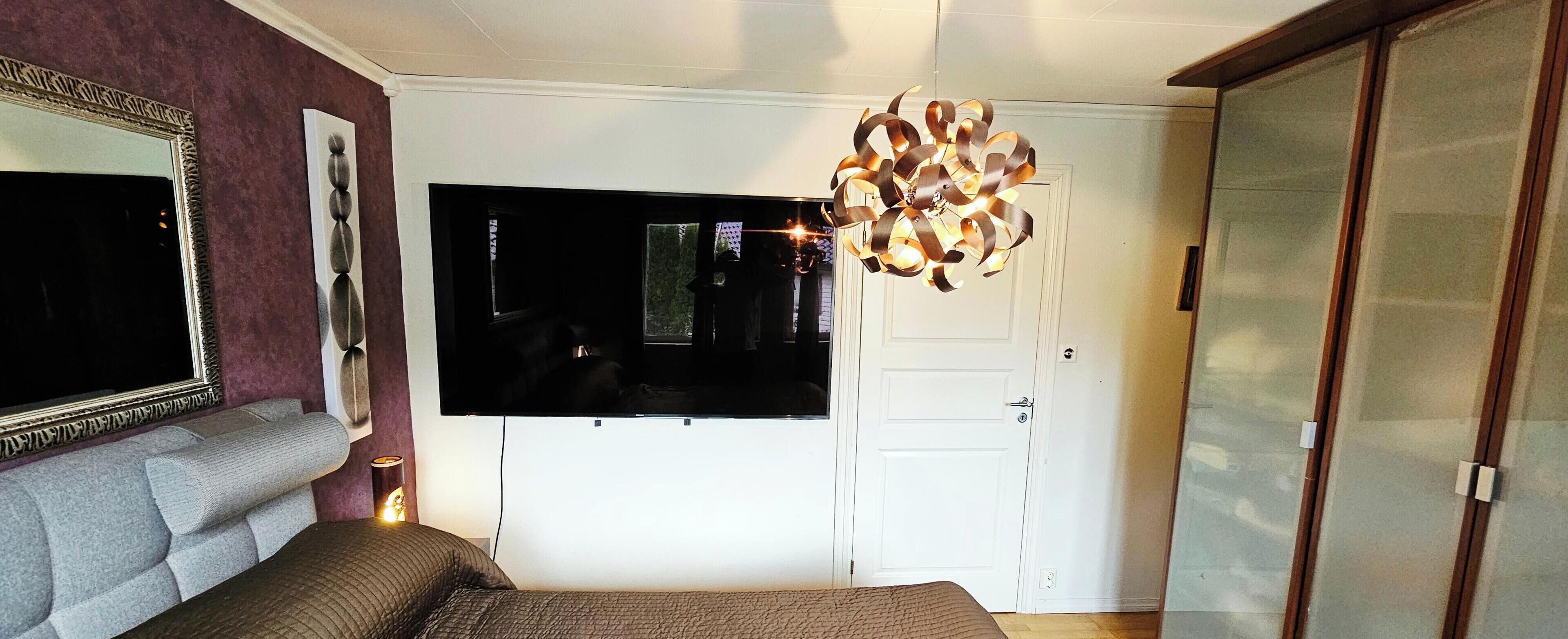 4 bedrooms, iron/ironing board, internet