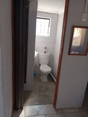 Douche, serviettes fournies