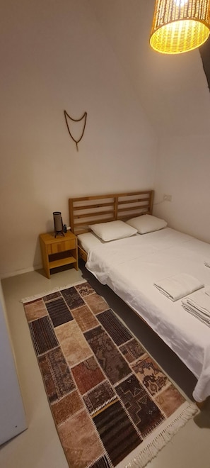 3 bedrooms, iron/ironing board, Internet, bed sheets - Serene 3-Bedroom Villa Rental in Köyceğiz, Turkey (Köyceğiz)