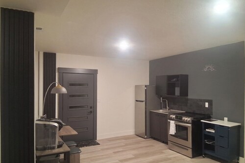 Quiet Tooele Retreat w/ Games + Fireplace