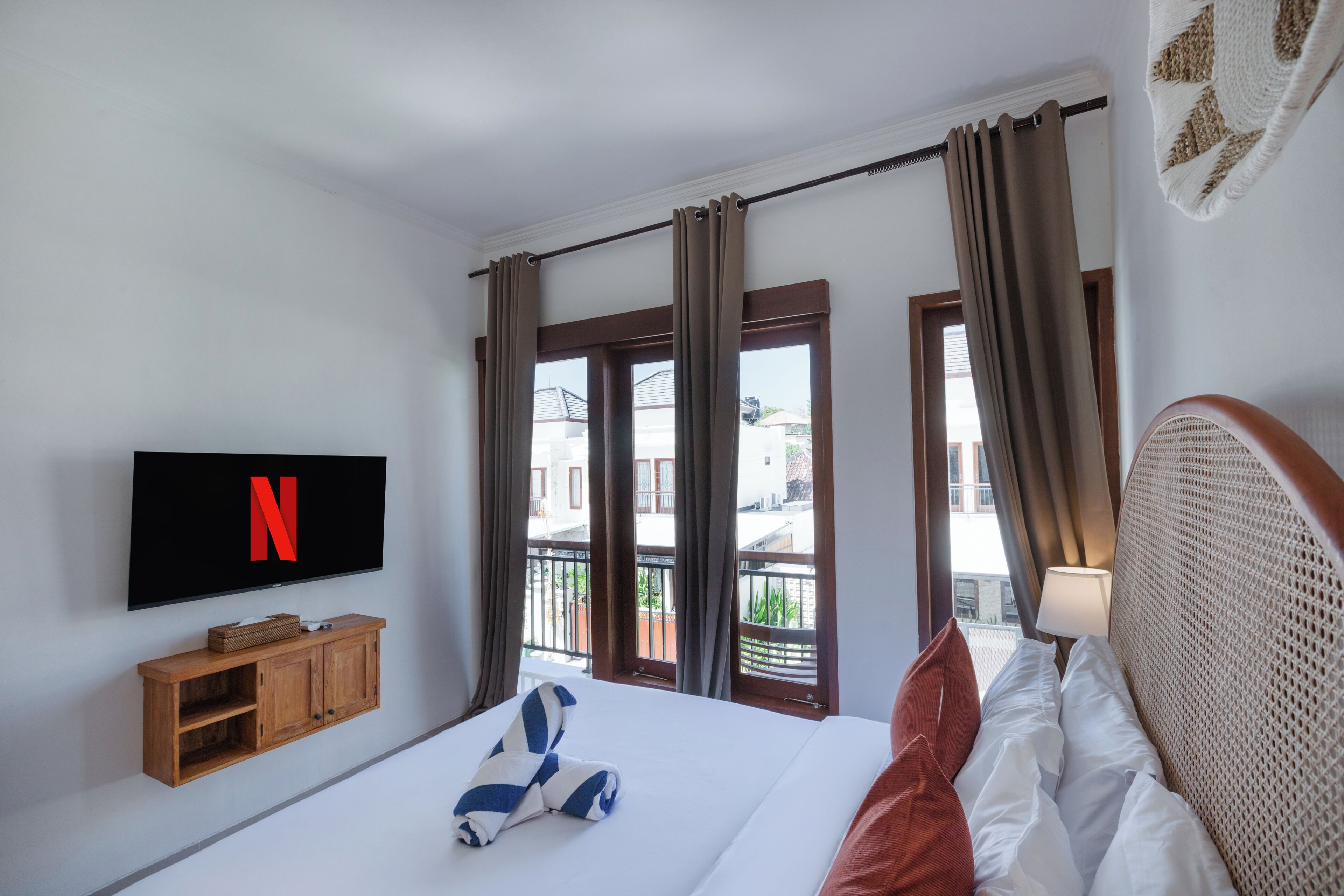Villa | In-room safe, desk, laptop workspace, iron/ironing board (on request)