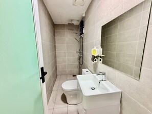 Elite Apartment, 2 Bedrooms, Non Smoking, City View | Bathroom - ICC Luxury Suites Ipoh By Grab A Stay (Ipoh)