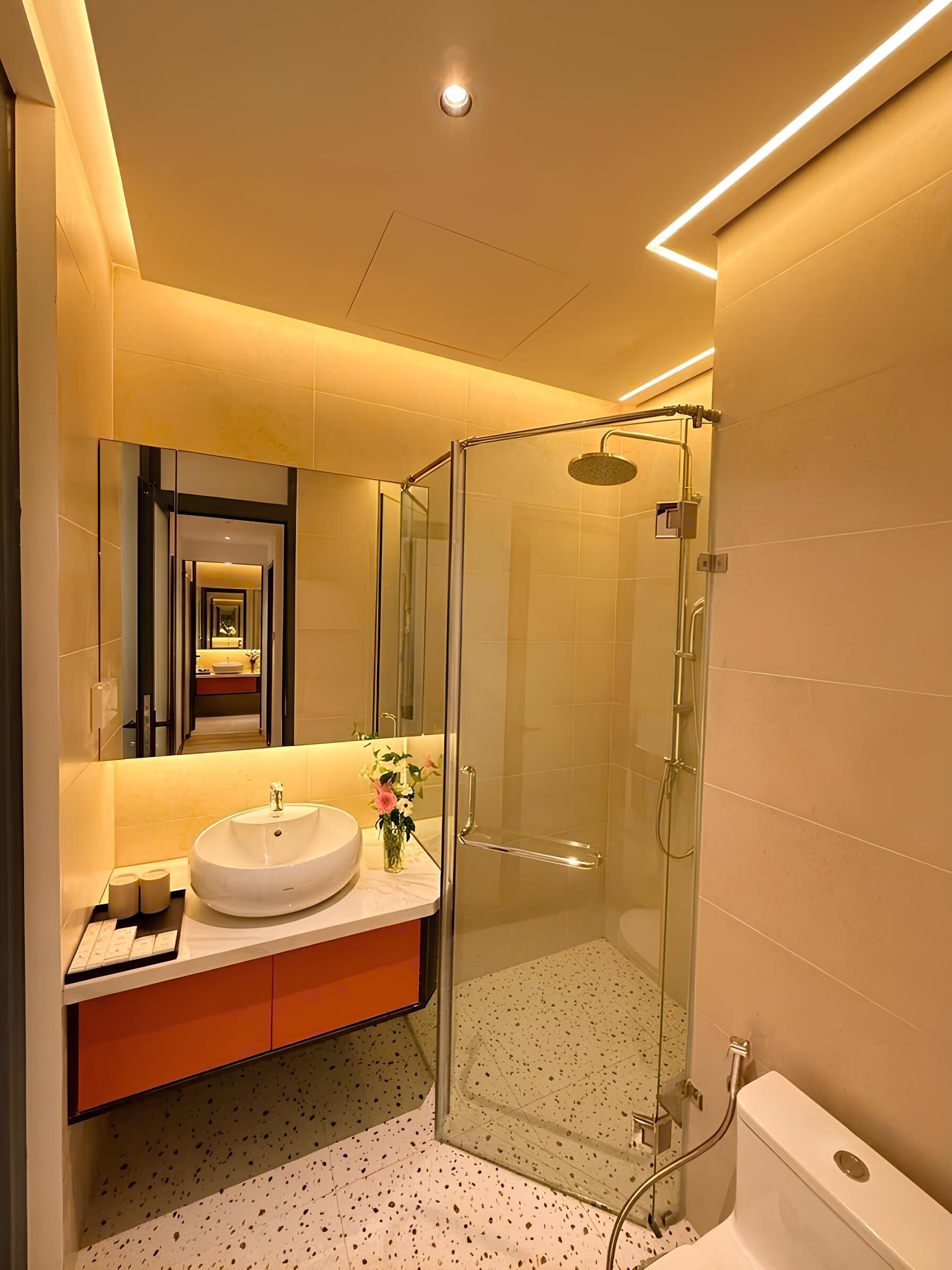 Deluxe Studio, City View | Bathroom