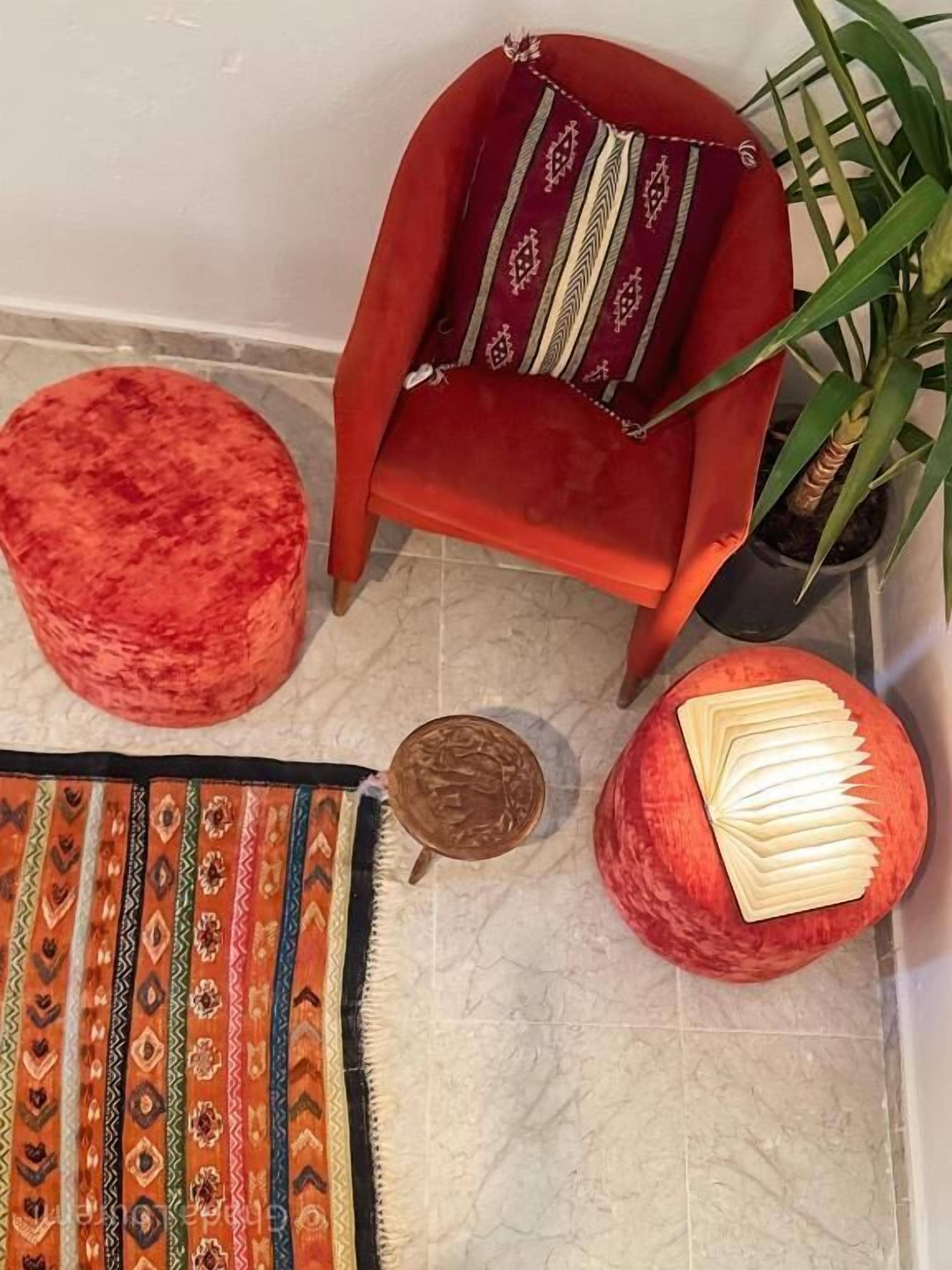 Deluxe Suite, Balcony, Garden View | Interior