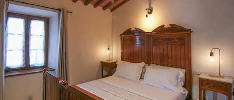 2 chambres, fer et planche à repasser, lit parapluie, Wi-Fi gratuit