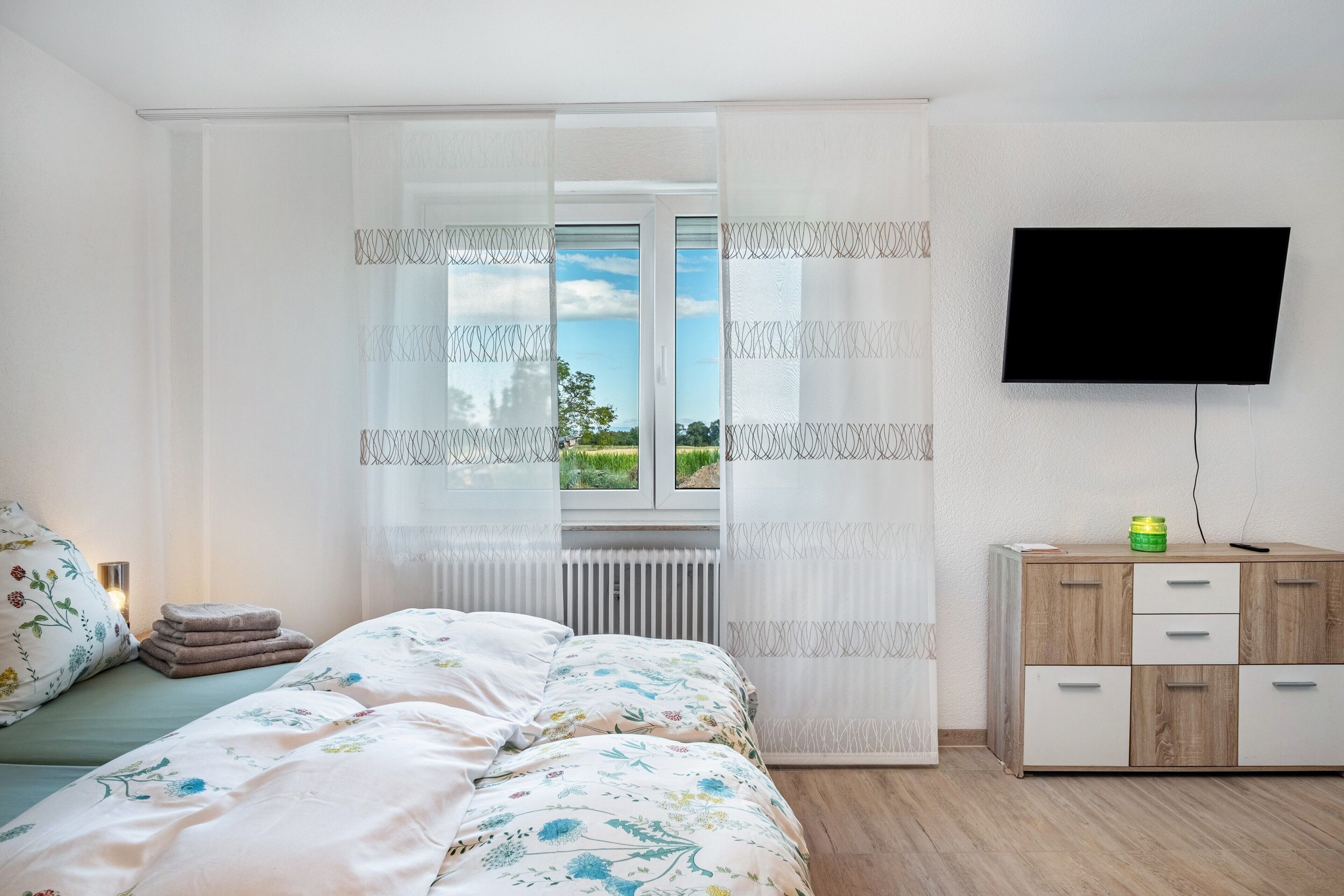 1 bedroom, WiFi, bed sheets