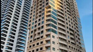 Exterior - Marina Studio Pool View Walk to JBR (Dubai)