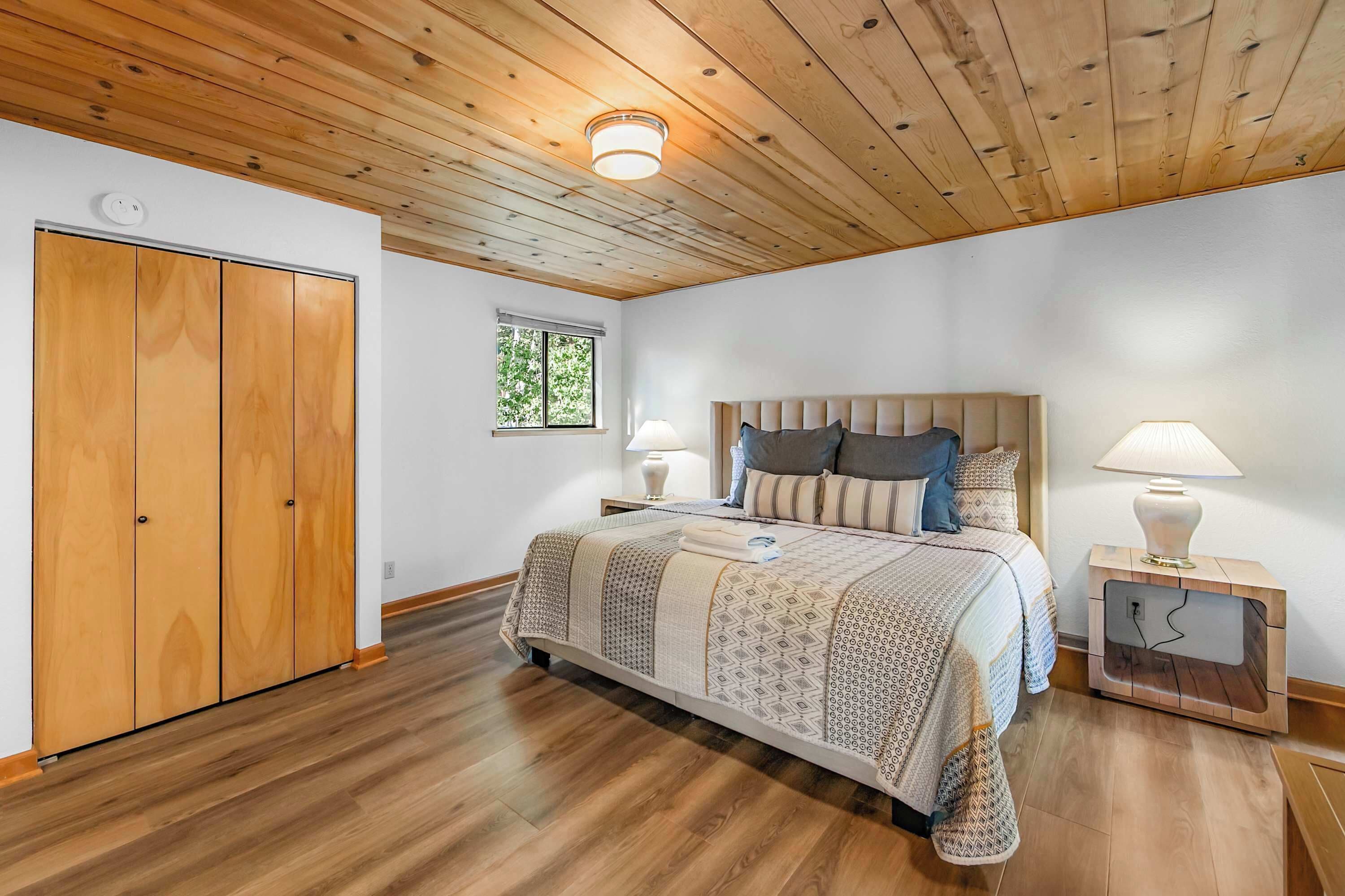3 bedrooms, travel crib, WiFi