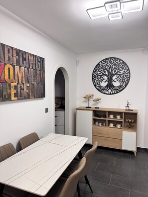 Dining - Vrbo Property (Orihuela)