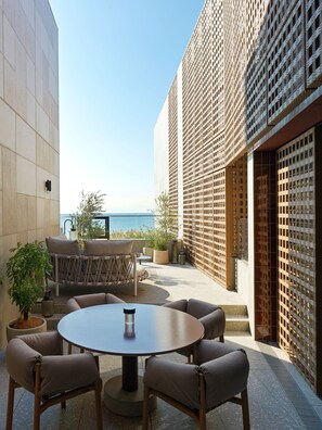 Double Room, 1 King Bed, Balcony, Ocean View | Outdoor dining - Casa CABaN HAYAMA (Miura-gun)