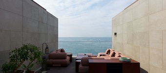 Casa CABaN HAYAMA