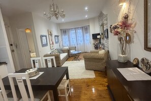 Dining - 1A172 Quiet Apartment in Gijón (Gijón)