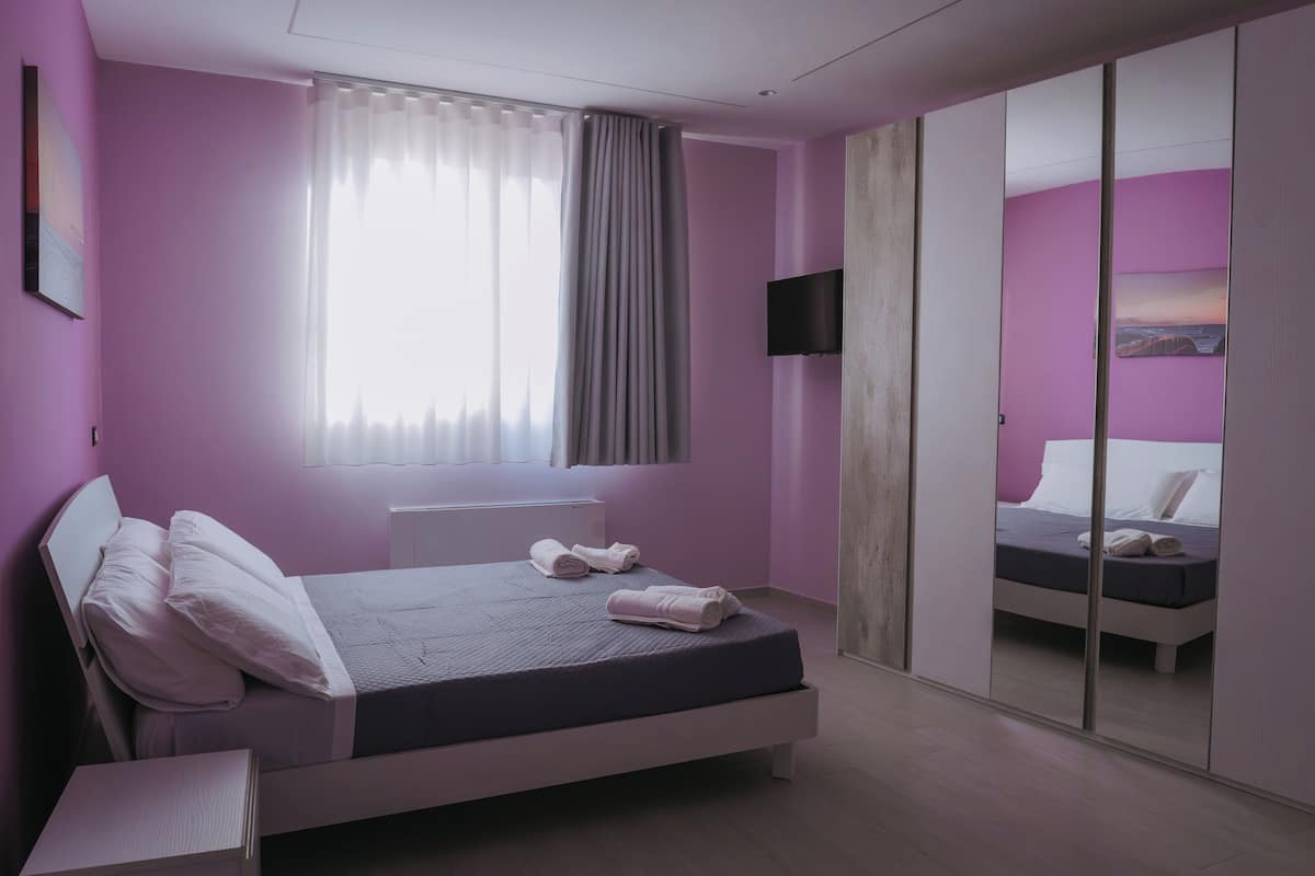 In-room safe, desk, blackout curtains, soundproofing