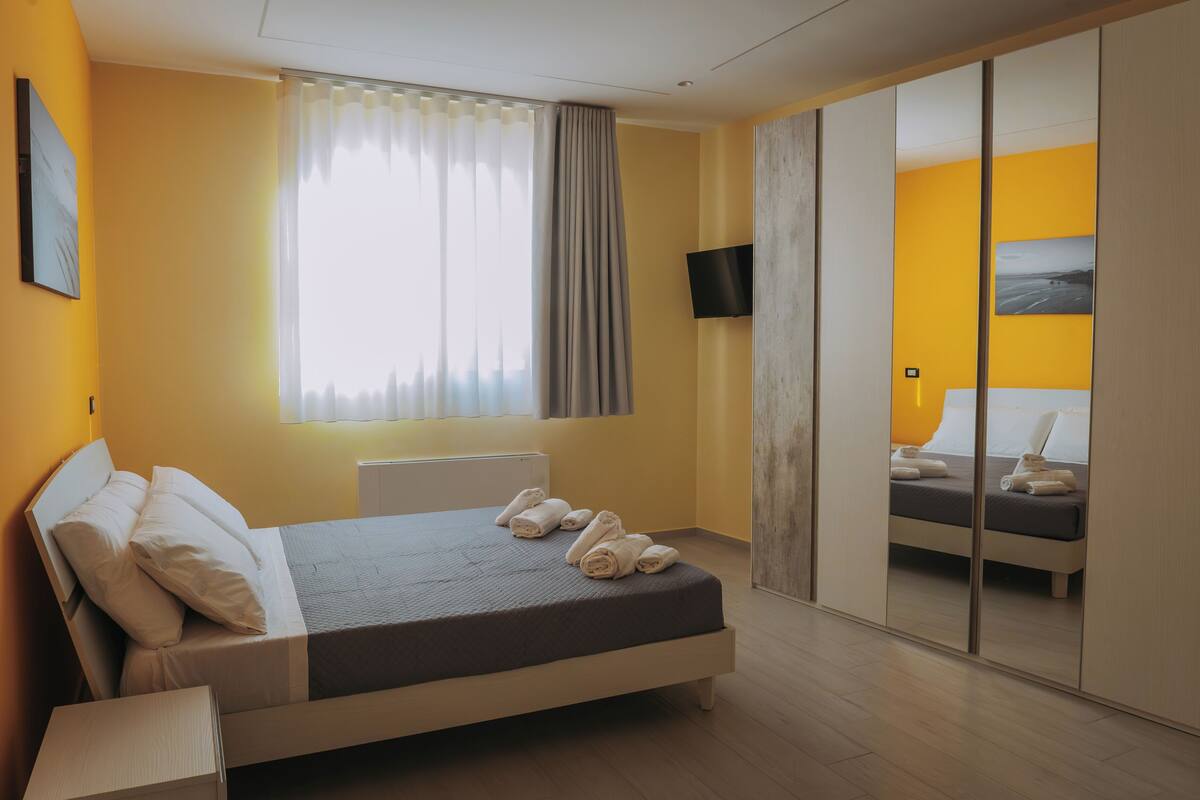 In-room safe, desk, blackout curtains, soundproofing