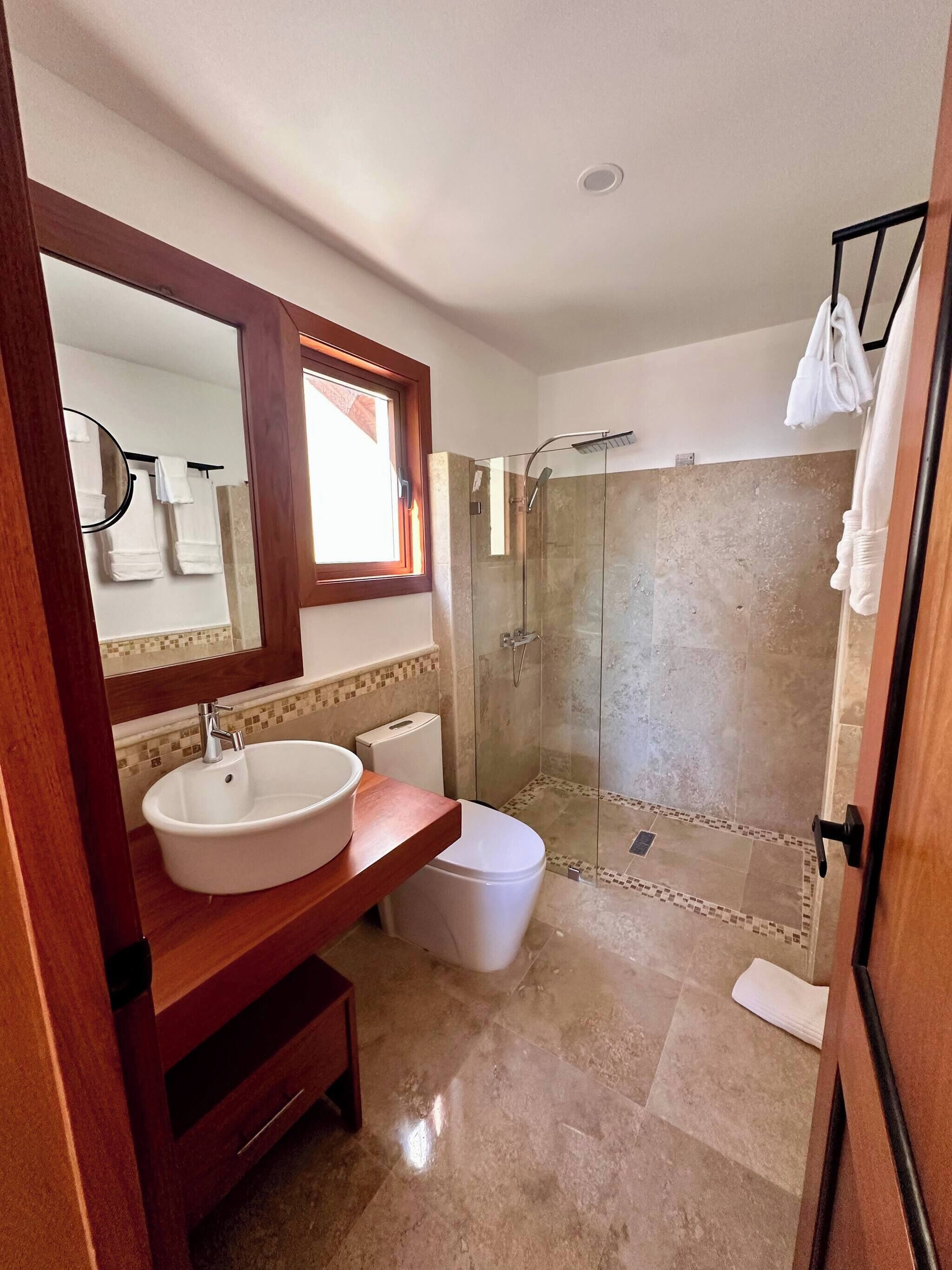 Villa, 3 Bedrooms, Smoking, Private Pool | Bathroom