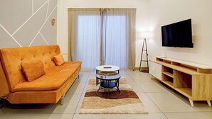 28-inch LCD TV with cable channels - FabHotel Casa Mandrem - Nr. Mandrem Beach (Mandrem)