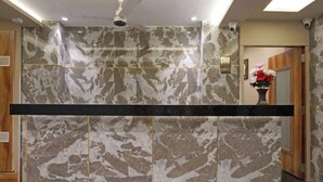 Reception - Fabhotel Nest Inn (Mumbai)
