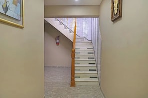 Unclassified image, 3 of 29, button - Fabhotel Nest Inn (Mumbai)