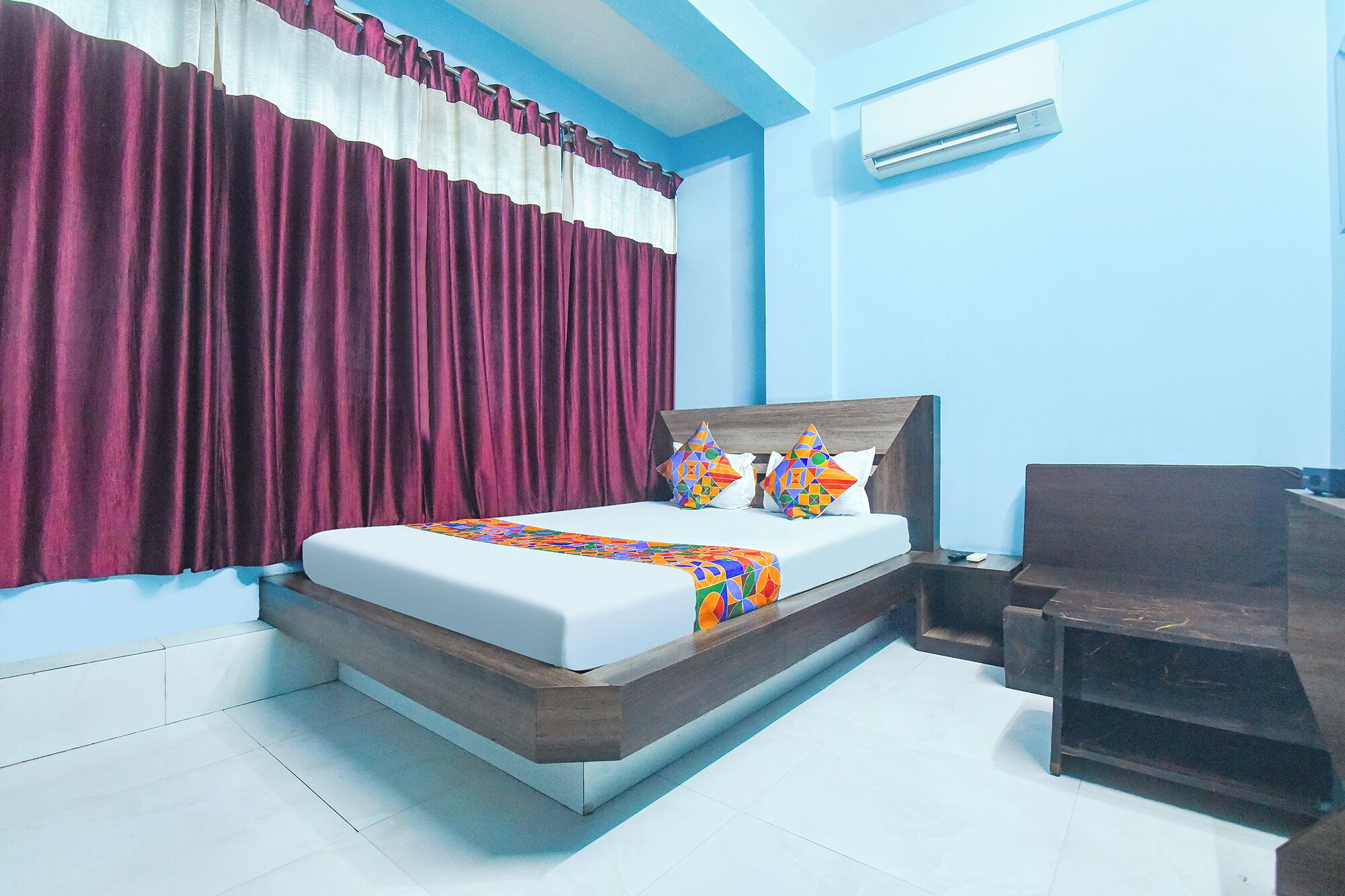 Premium Room | Egyptian cotton sheets, premium bedding, in-room safe, desk