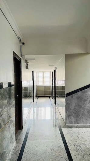 Lobby - Fabhotel Blue Birds (Bengaluru)